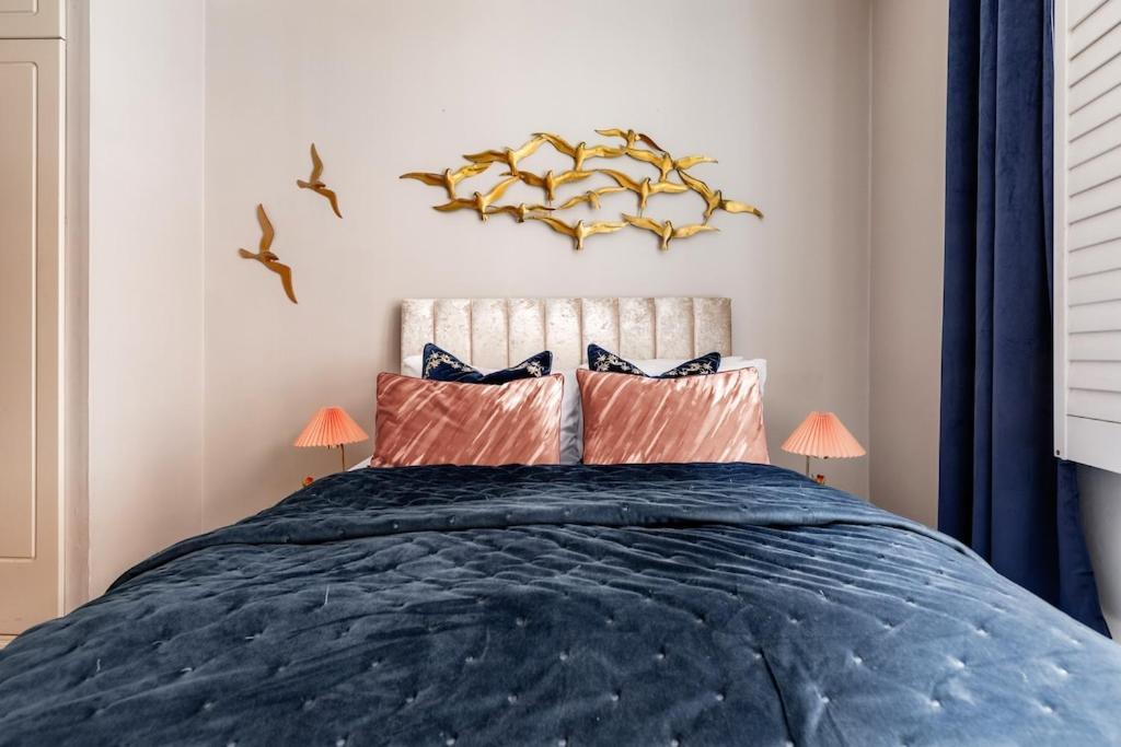 Revamped & Luxxe For Covent Garden Lovers! Adorable City Home For Families & Friends London Exterior photo